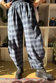 Nora Brushed Cotton Gingham Classic Barrel Pant Navy
